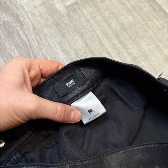 •EXPRESS• HIGH RISE SKINNY FAUX LEATHER PANTS - Picture 7 of 7